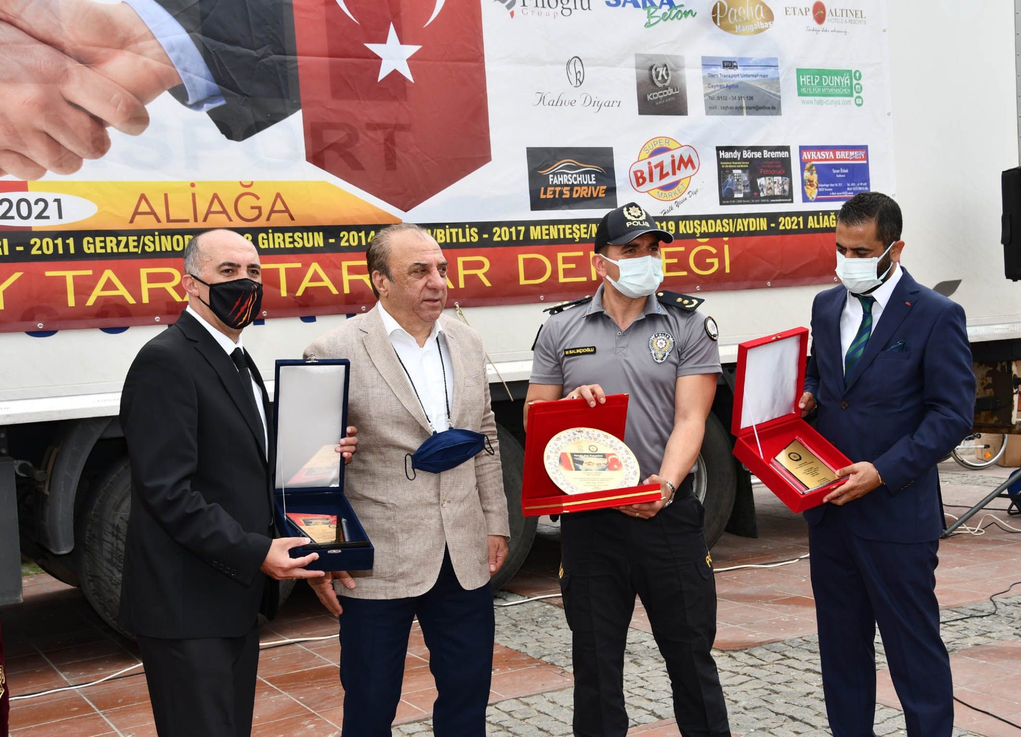 Aliağa’ya da dost elimizi uzattık