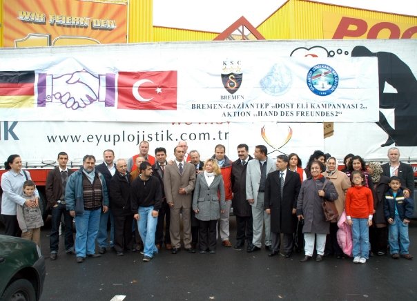Bremen Galatasaray Taraftarlar Derneği, Sevgi Mağazası’na 1 TIR dolusu malzeme gönderdi